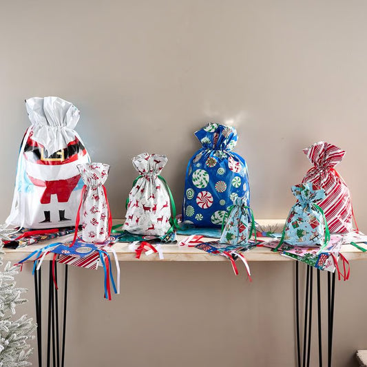 Christmas Drawstring Gift Bags – Reusable Holiday Pouches for Presents & Treats